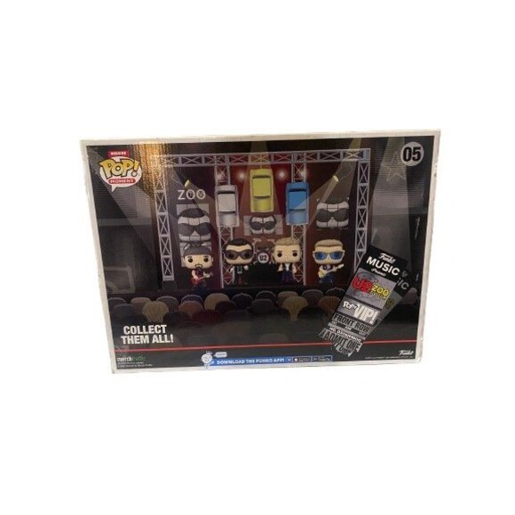 Funko Pop Deluxe U2 Zoo TV Tour 1993 Walmart Lmtd Edition Set with Stage New - Picture 3 of 16